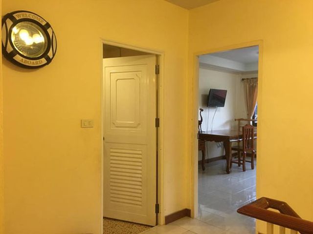 6A60104 ให้เช่าบ้านแฝดสองชั้น 3ห้องนอน 3ห้องน้ำ ราค 26000บาทต่อเดือน