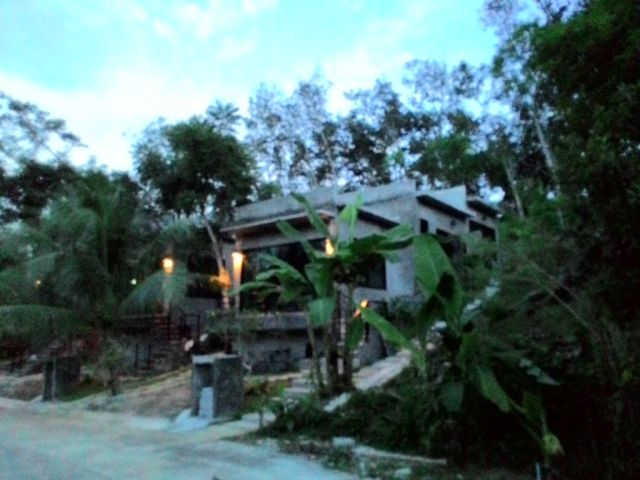 ขายบ้าน 3หลัง พร้อมที่ดินสร้างสระว่ายน้ำ 3 holiday house for sale is on Phuket