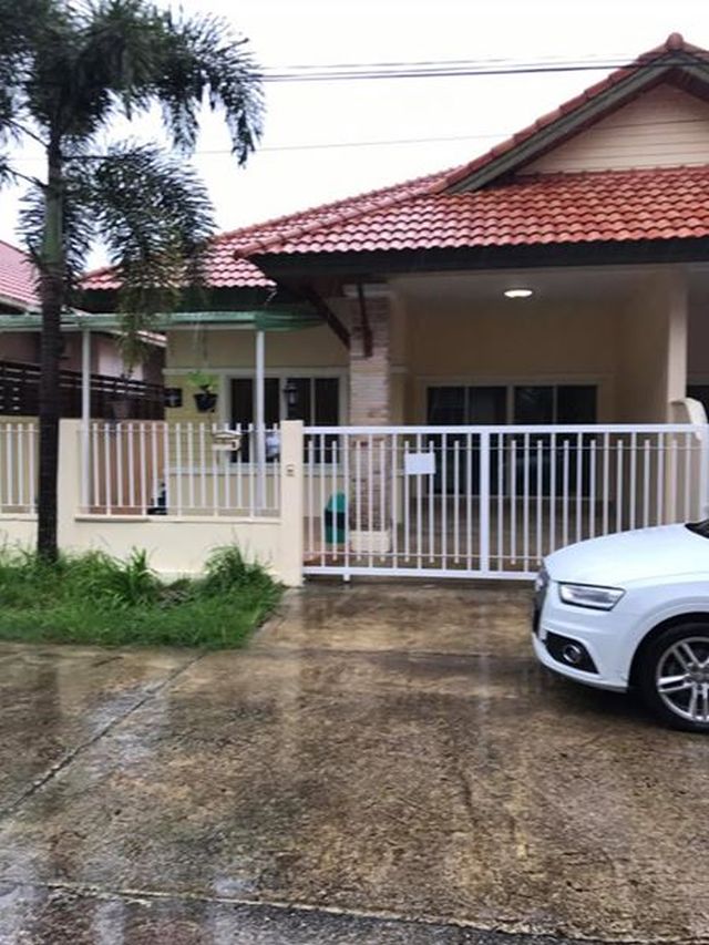 6A111210 ให้เช่าบ้านแฝดชั้นเดียว 2 ห้องนอน 2 ห้องน้ำ เดือนละ 15,000 บาท