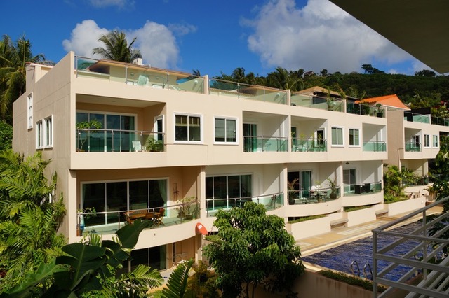 6A70077 ให้เช่าทาวน์เฮ้าส์สุดหรู 3ห้องนอน 3ห้องน้ำ พร้อมเฟอร์นิเจอร์ครบครัน