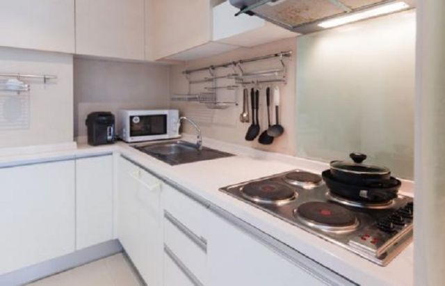 6A100874 ให้เช่าคอนโดมิเนียม มี 1 ห้องนอน 1 ห้องน้ำ ใกล้เซ็นทรัล