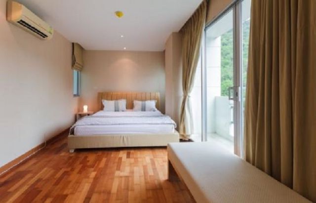 6A100874 ให้เช่าคอนโดมิเนียม มี 1 ห้องนอน 1 ห้องน้ำ ใกล้เซ็นทรัล