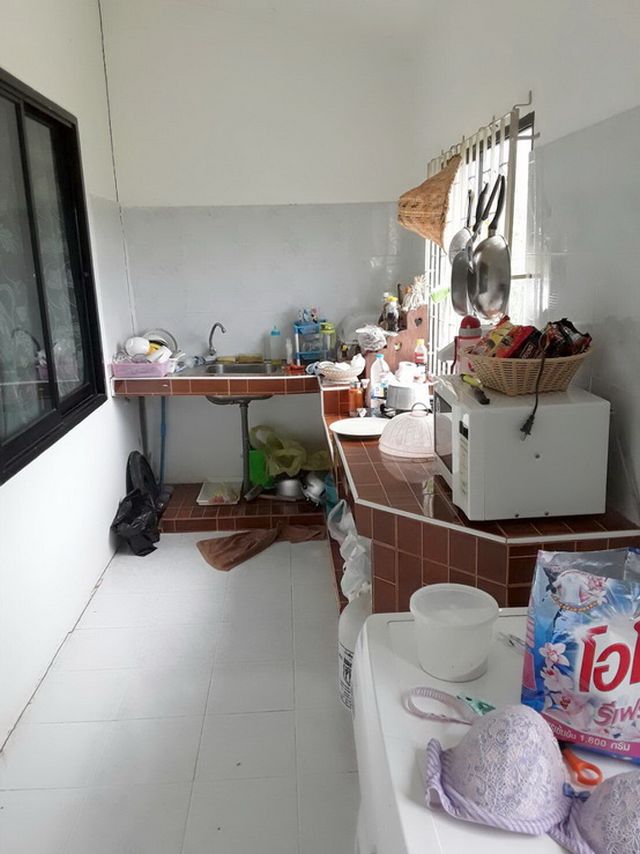 ขายทาวน์เฮาส์ชั้นเดียวสภาพดีมาก โครงการศรีสุชาติ 5 ลักกงษี เมืองภูเก็ต