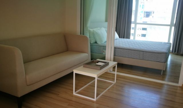 6A111218 ให้เช่าคอนโด 1ห้องนอน 1ห้องน้ำ ราคา 15000บาทต่อเดือน