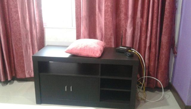 6A90574 ให้เช่าทาวน์เฮาส์ 2 ชั้น 3 ห้องนอน 2 ห้องน้ำ ใกล้โรงพยาบาลสิริโรจน์