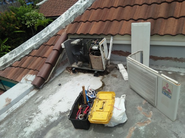 ช่างแอร์ภูเก็ต0841831423