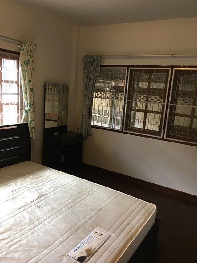 6A111264 ให้เช่าบ้านเดี่ยวชั้นเดียว 3 ห้องนอน 2 ห้องน้ำ พื้นที่ 63 ตรว.