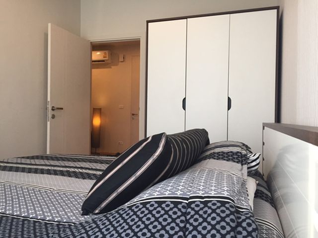6A111261 ให้เช่าคอนโด The Base Downtown condo  1 ห้องนอน 1 ห้องน้ำ