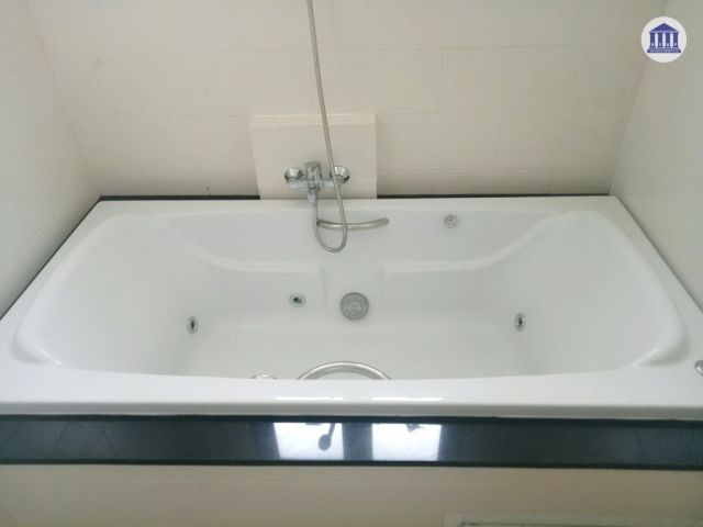 ขายบ้านพร้อมที่ดินเยอะสุด 166 ตรว. แกรนด์โบ๊ท พลาซ่า บ้านใหม่ไม่เคยเข้าอยู่