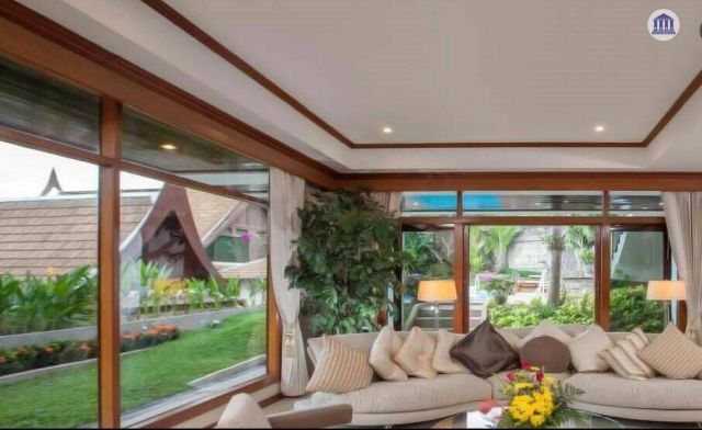 ขาย Pool Villa Thai Style ทำเลป่าตอง สไตล์รีสอร์ท ฟรีเฟอร์นิเจอร์ทุกชิ้นในภาพ