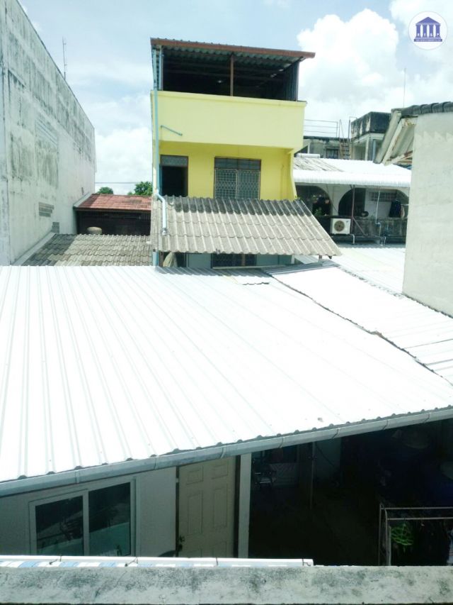 คุ้มสุดๆ ขายรวมไปเลย 3 หลังติดกัน