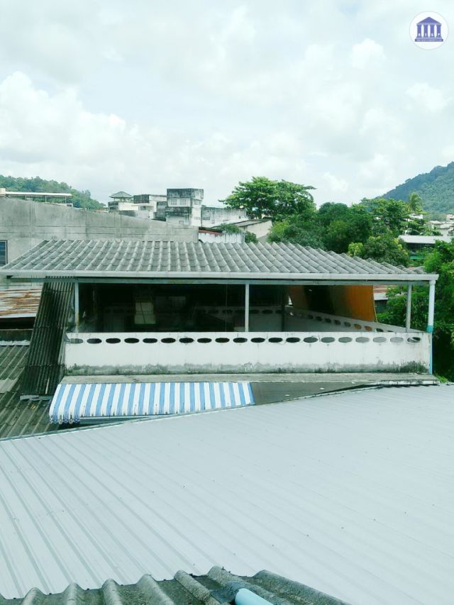 คุ้มสุดๆ ขายรวมไปเลย 3 หลังติดกัน