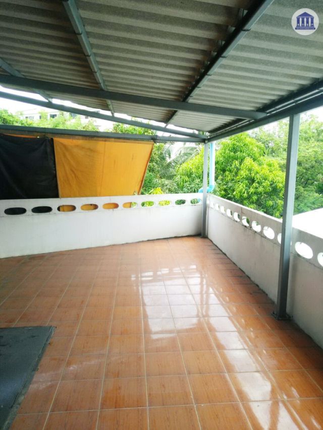 คุ้มสุดๆ ขายรวมไปเลย 3 หลังติดกัน