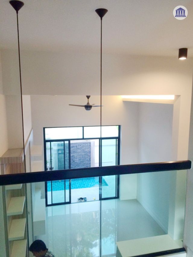 ขายบ้านพร้อมสระว่ายน้ำ พร้อมเข้าอยู่