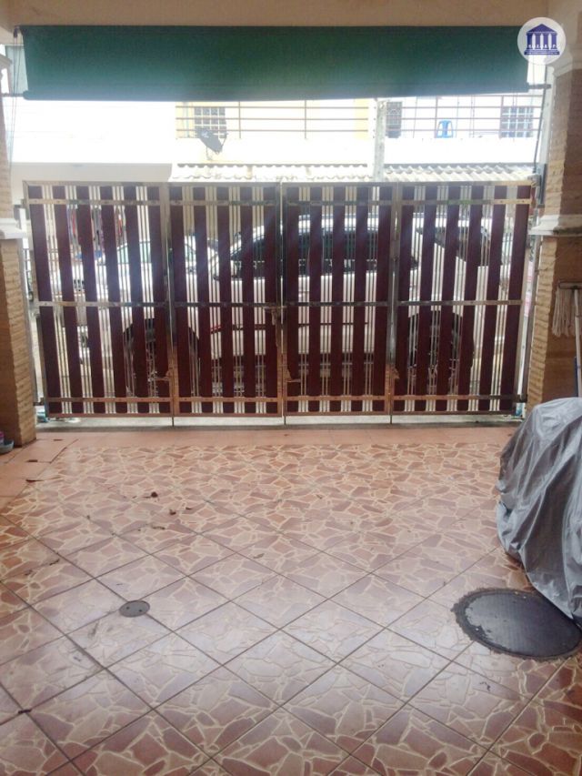 ทาวน์เฮาส์ใจกลางเมือง ติดศูนย์ราชการจังหวัด ราคาถูกทำเลดีสุด จะไปไหนใกล้ทุกที่