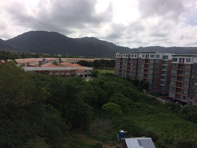 6A111273 ให้เช่าคอนโดย่านเศรษฐกิจ วิวเมือง พื้นที่  30 ตรม. เฟอร์นิเจอร์ครบครัน