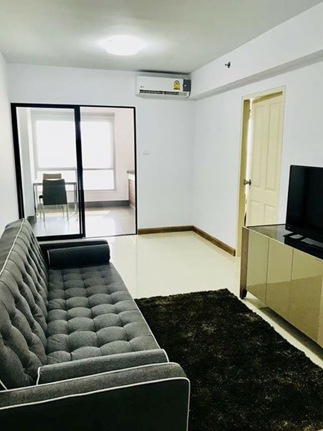 6A100920 ให้เช่าคอนโดย่านเศรษฐกิจ วิวเมือง พื้นที่ 49.5 ตรม. เฟอร์นิเจอร์ครบครัน