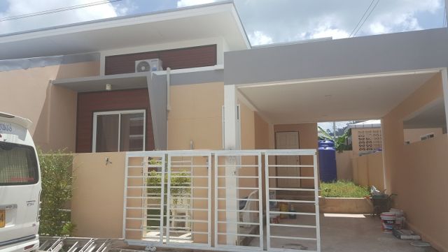 6A100213 ให้เช่าบ้านแฝดชั้นเดียว 2 ห้องนอน 2 ห้องน้ำ พื้นที่ 36 ตรว.