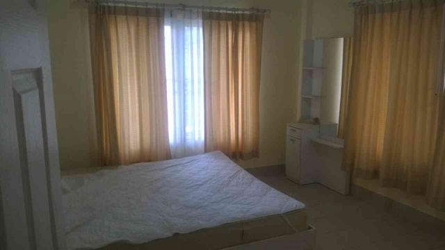 6A111295 ให้เช่าบ้านแฝดชั้นเดียว 2 ห้องนอน 1 ห้องน้ำ พื้นที่ 38 ตรว.