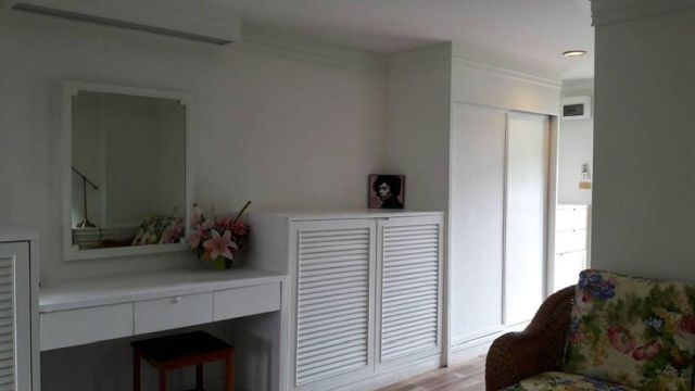 6A60114 ให้เช่าคอนโดมิเนียม ชั้น 7 มี 1 ห้องนอน 1 ห้องน้ำ เนื้อที่ 50 ตรม.