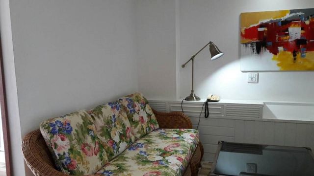 6A60114 ให้เช่าคอนโดมิเนียม ชั้น 7 มี 1 ห้องนอน 1 ห้องน้ำ เนื้อที่ 50 ตรม.