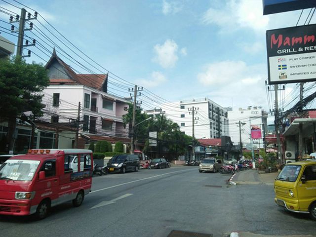 6A60113 ให้เช่าร้านขายสินค้าย่านป่าตองติดถนนเส้นหลังของเมืองป่าตอง