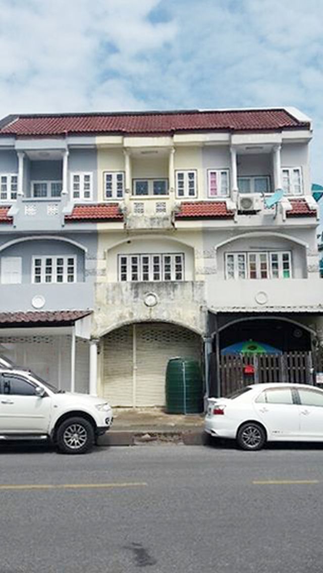 6A100946 ให้เช่าอาคารพาณิชย์ 2 ห้องนอน 2 ห้องน้ำ ราคาเช่าเดือนละ 12,000 บาท