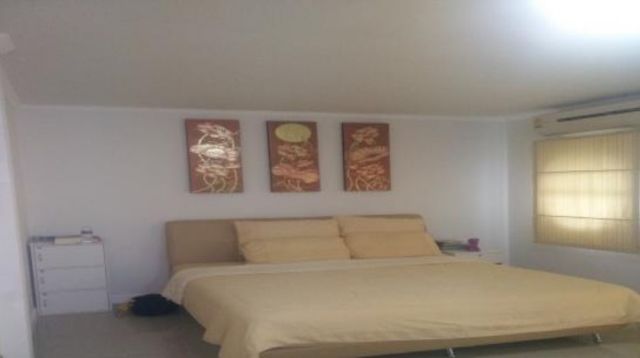 6A111321 ให้เช่าบ้านเดี่ยว 2 ชั้น 3 ห้องนอน 3 ห้องน้ำ พื้นที่ 66 ตรว.