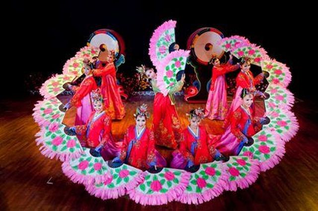 ทัวร์ภูเก็ต-ไซม่อน คาบาเร่ต์