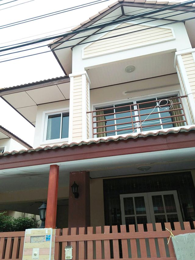 6A90746 ให้เช่าบ้านเดียว 2 ชั้น 3 ห้องนอน 3 ห้องน้ำ พื้นที่ 38 ตรว.