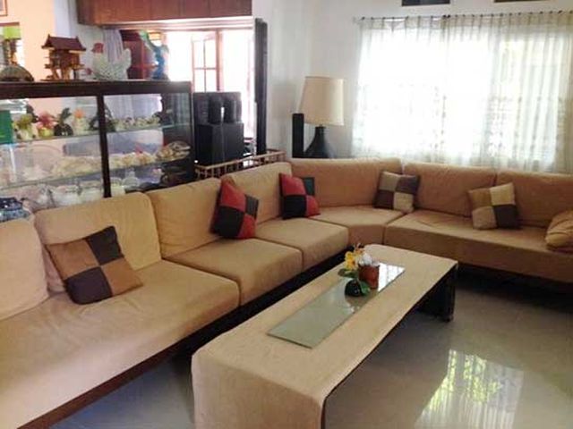 6A90747 ให้เช่าบ้านเดี่ยวสองชั้น 6 ห้องนอน 4 ห้องน้ำ ราคาเช่าเดือนละ 38,000 บาท