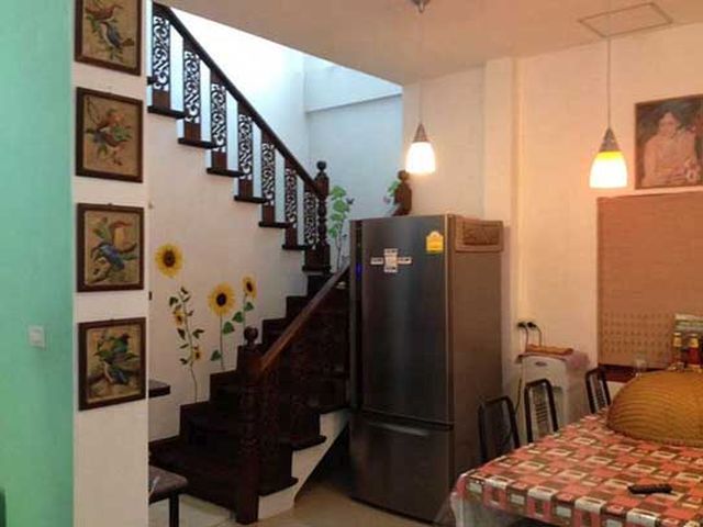 6A90747 ให้เช่าบ้านเดี่ยวสองชั้น 6 ห้องนอน 4 ห้องน้ำ ราคาเช่าเดือนละ 38,000 บาท