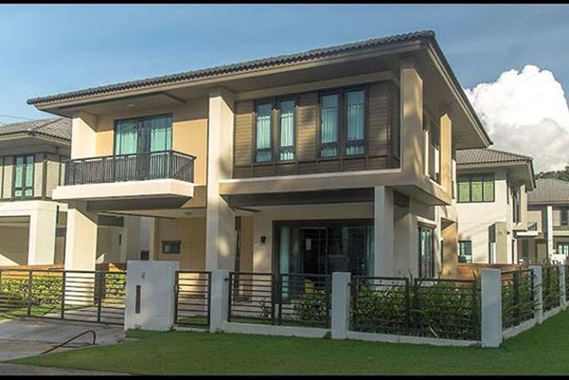 6A111339 ให้เช่าบ้านเดี่ยวสองชั้น 3 ห้องนอน 3 ห้องน้ำ ราคาเช่าเดือนละ 40,000 บาท