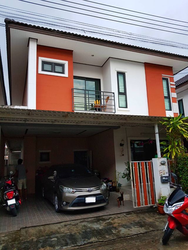 6A111350 บ้านเช่า ให้เช่าบ้านแฝดอารมณ์บ้านเดี่ยวสองชั้น 3 ห้องนอน 3 ห้องน้ำ