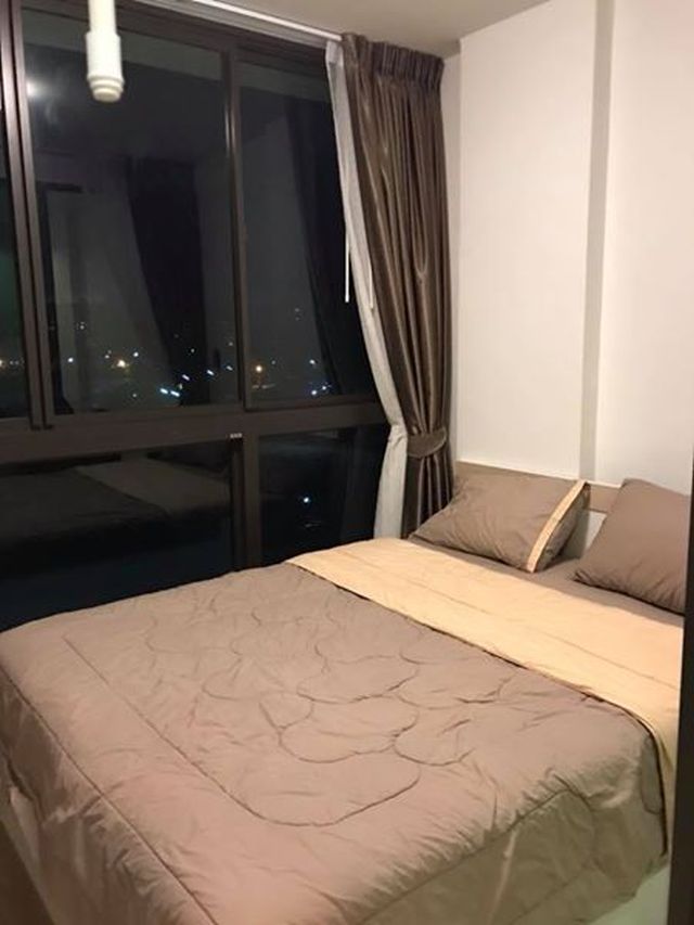 6A100990 ให้เช่าคอนโดมิเนียม ชั้น 6 มี 1 ห้องนอน 1 ห้องน้ำ เนื้อที่ 30 ตรม.