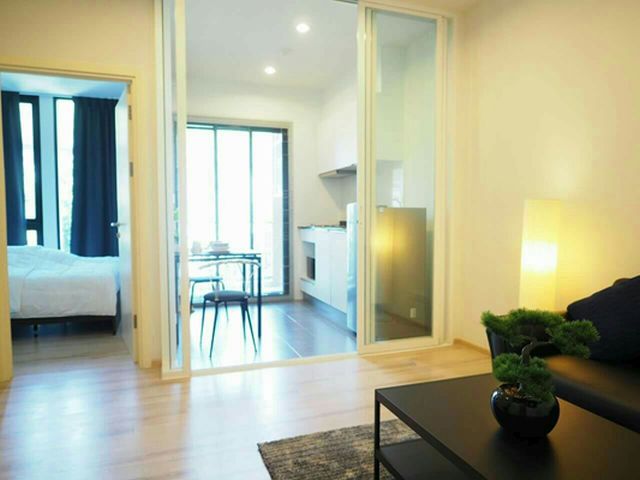 6A100128 ให้เช่าคอนโด The base uptown condo  1 ห้องนอน 1 ห้องน้ำ