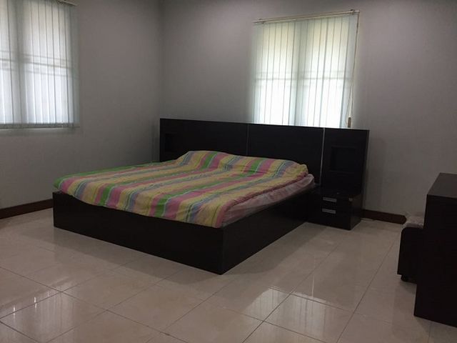 6A90767 ให้เช่าบ้านเดี่ยวชั้นเดียว 3 ห้องนอน 4 ห้องน้ำ พื้นที่ 65 ตรว.