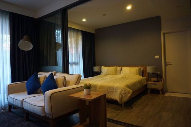 6A60125 ให้เช่าคอนโด The Deck ชั้น 2 มี 1 ห้องนอน 1 ห้องน้ำ เนื้อที่ 32 ตรม.