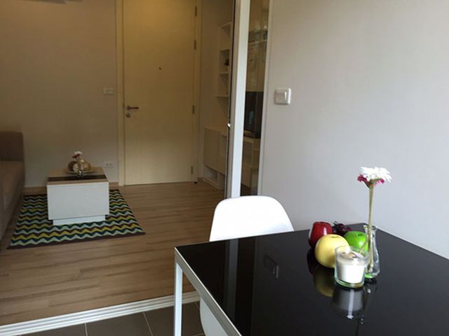 6A101018 ให้เช่าคอนโด The Base Uptown พื้นที่ 32 ตร.ม. 1 ห้องนอน 1 ห้องน้ำ