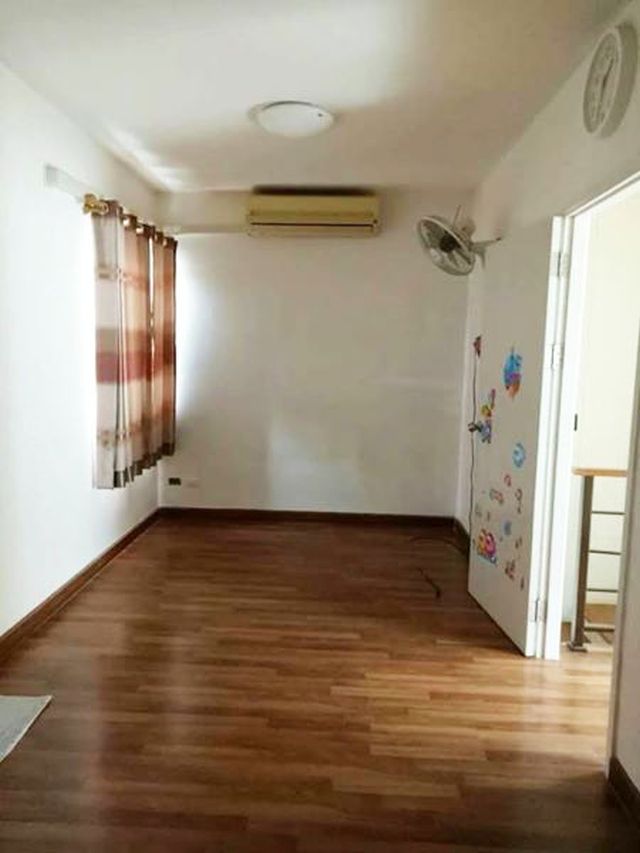 6A111387 ให้เช่าทาวน์เฮ้าส์ 2 ชั้น 3 ห้องนอน 2 ห้องน้ำ  พื้นที่ 21 ตรว.