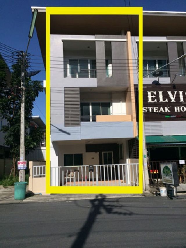 6A120231 ให้เช่าทาวน์โฮม 3 ชั้น 3 ห้องนอน 4 ห้องน้ำ พื้นที่ 25 ตรว.