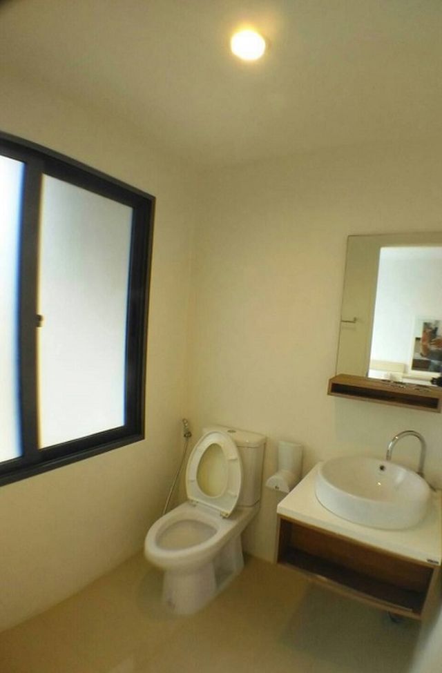 6A101028 ให้เช่าคอนโด The Square ชั้น 4 มี 1 ห้องนอน 1 ห้องน้ำ เนื้อที่ 33 ตรม.