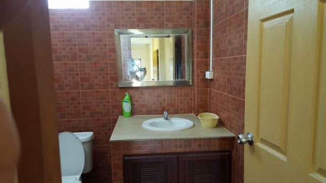 6A90779 ให้เช่าบ้านเดี่ยว 2 ชั้น 2 ห้องนอน 2 ห้องน้ำ พื้นที่ 25 ตรว.