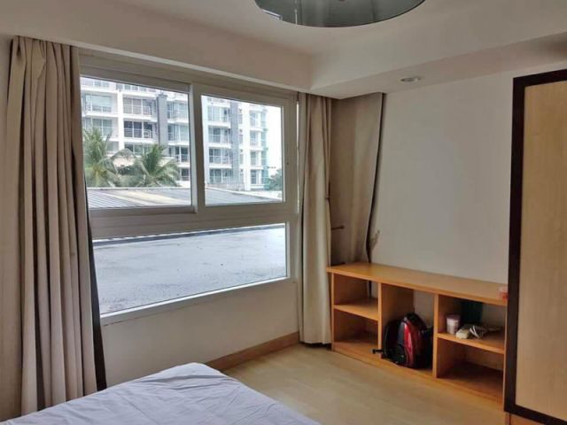 6A111402 ให้เช่าคอนโดย่านเศรษฐกิจ เฟอร์นิเจอร์ครบครัน ใกล้ห้างสรรพสินค้า.