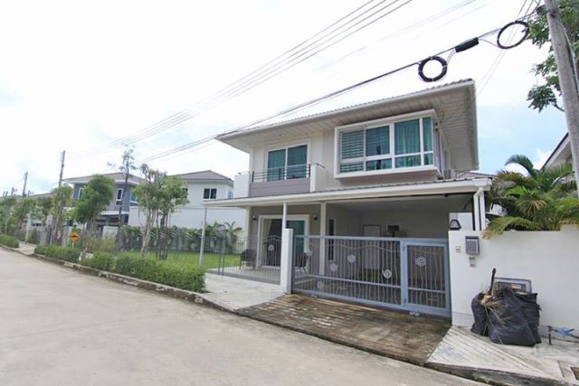 6A101041 ให้เช่าบ้านเดี่ยว 2 ชั้นในโครงการ พื้นที่กว้างขวางน่าอยู่