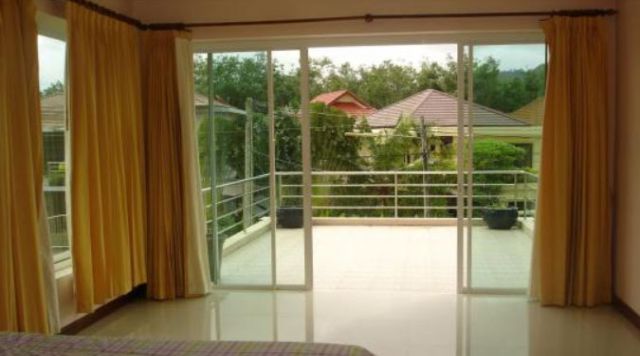 6A111410 ให้เช่าบ้านเดี่ยว 2 ชั้น 3 ห้องนอน 4 ห้องน้ำ พื้นที่กว้างขวาง ปลอดภัย