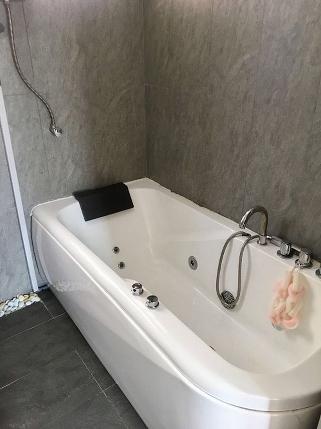 6A90785 ให้เช่าบ้านเดี่ยว 2 ชั้น 4 ห้องนอน 3 ห้องน้ำ พื้นที่ 60 ตรว.