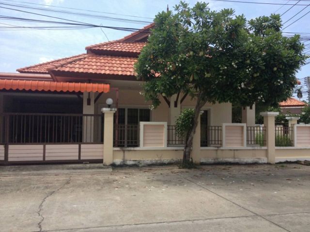 6A40296 ให้เช่าบ้านเดี่ยวชั้นเดียว 3 ห้องนอน 2 ห้องน้ำ พื้นที่ 69 ตรว.