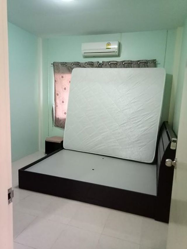 6A40297 ให้เช่าบ้านแฝดชั้นเดียว 2 ห้องนอน 2 ห้องน้ำ พื้นที่ 36 ตรว.