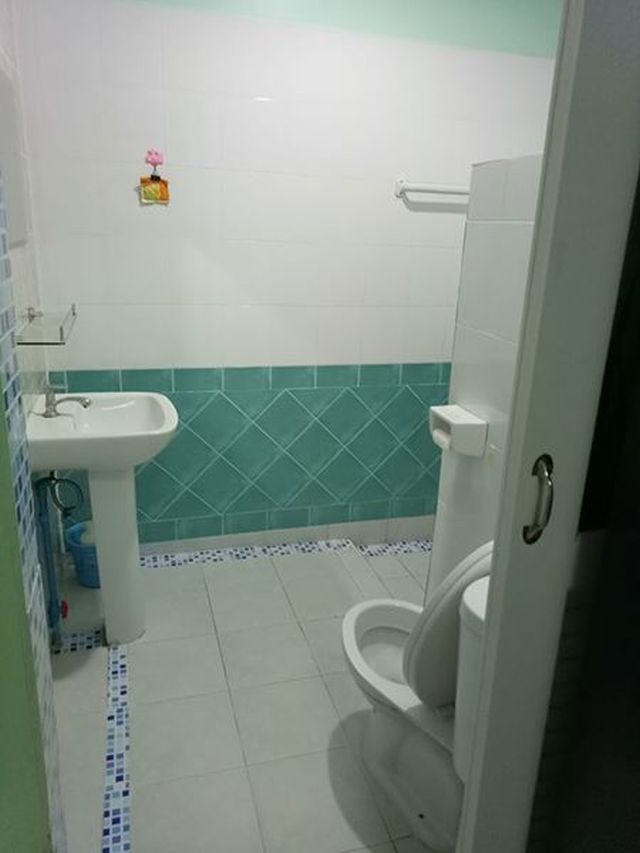 6A40297 ให้เช่าบ้านแฝดชั้นเดียว 2 ห้องนอน 2 ห้องน้ำ พื้นที่ 36 ตรว.